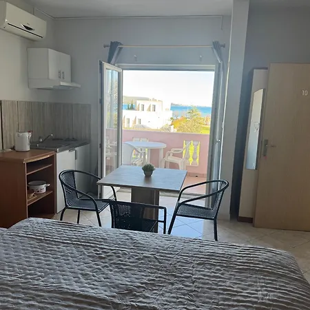 Guest house Jermen Sukosan