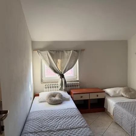 Jermen Casa de hóspedes *